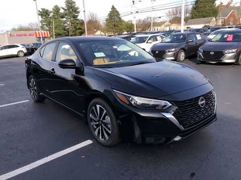 New 2025 Nissan Sentra SV w/ SV Premium Package image 15