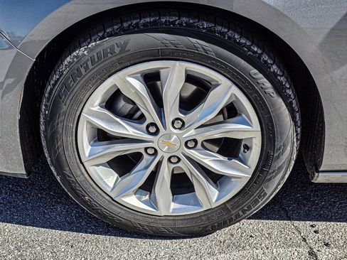 Used 2024 Chevrolet Malibu LT image 8