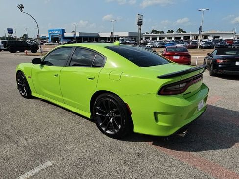 Used 2023 Dodge Charger Scat Pack RWD image 5