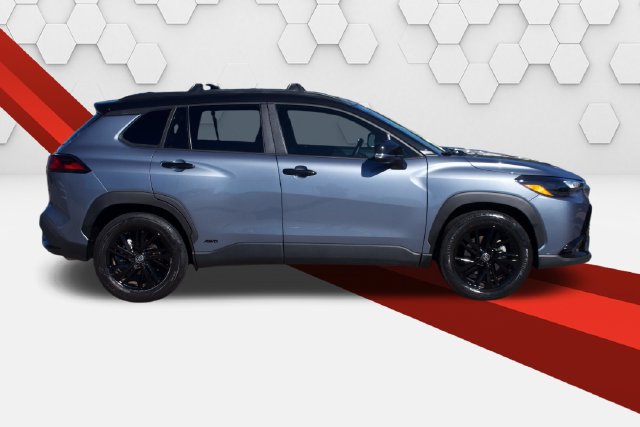 Used 2024 Toyota Corolla Cross AWD Hybrid image 7