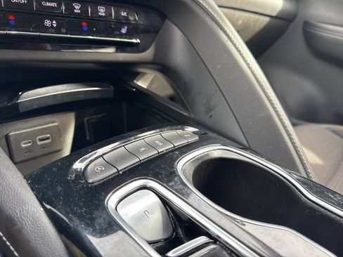 Used 2022 Buick Envision Preferred FWD image 12