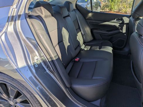 Certified 2022 Nissan Altima 2.5 SR image 25