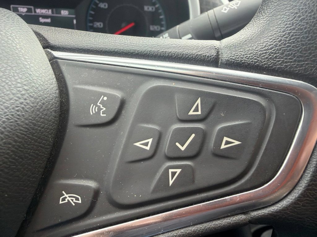 Certified 2018 Chevrolet Malibu LS FWD image 5