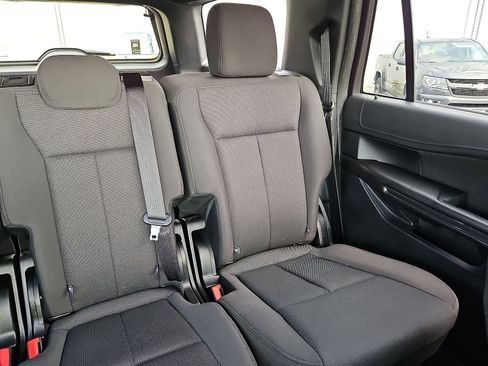 Used 2018 Ford Expedition Max XL AWD/4WD image 15