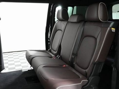 New 2025 Volkswagen ID. Buzz Pro S image 16