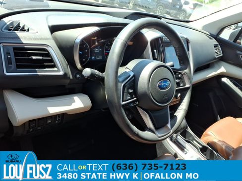 Used 2019 Subaru Ascent Touring AWD/4WD image 8