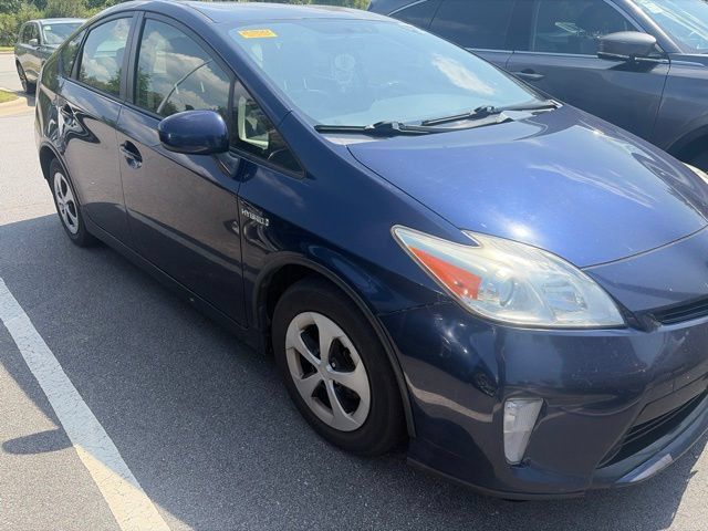 Used 2015 Toyota Prius Two FWD image 3