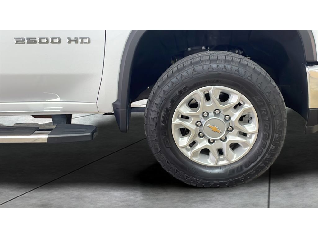 Used 2025 Chevrolet Silverado 2500 LT w/ All Star Edition AWD/4WD image 20