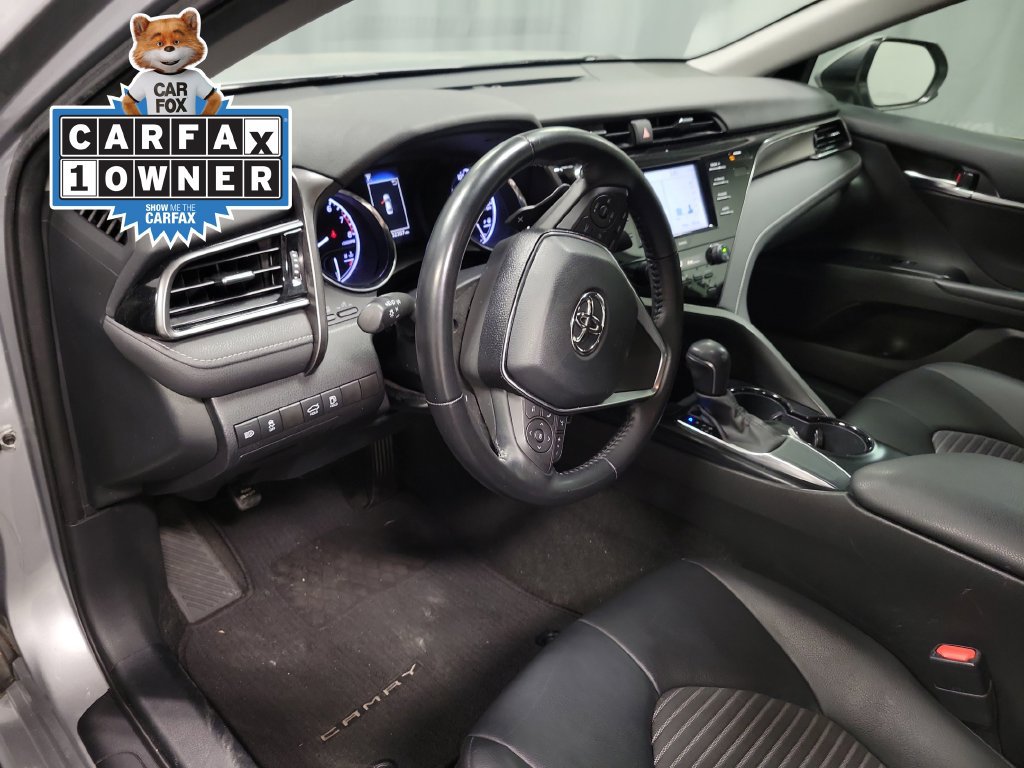 Used 2020 Toyota Camry SE FWD image 16
