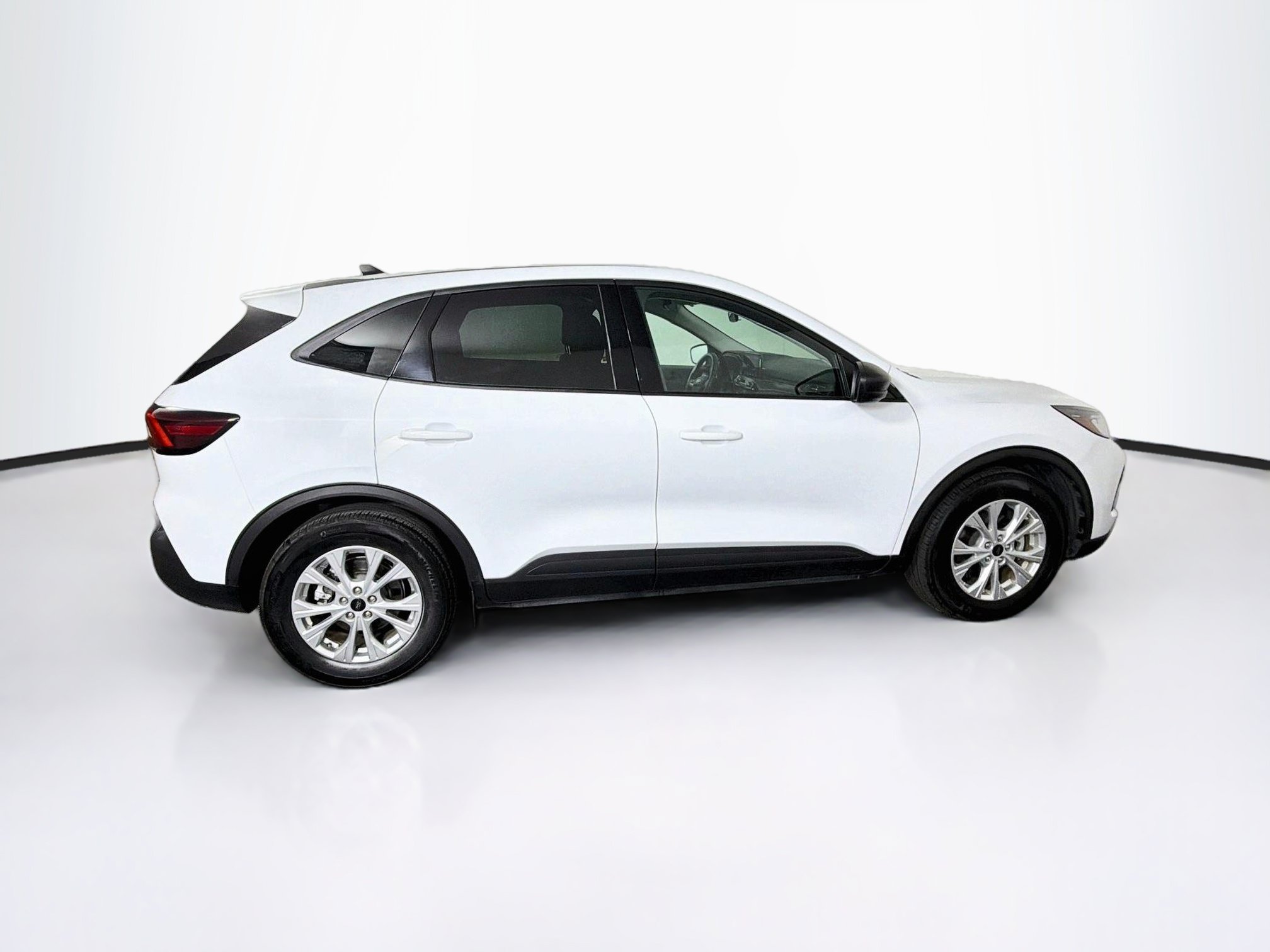 Used 2025 Ford Escape Active FWD image 10