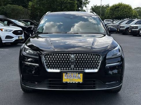 Certified 2022 Lincoln Corsair AWD w/ Premium Package image 2