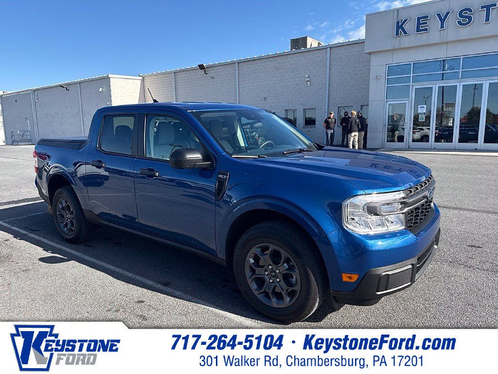 Used 2024 Ford Maverick XLT FWD image 1