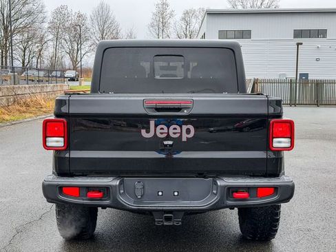 Used 2023 Jeep Gladiator Rubicon w/ Trailer Tow Package AWD/4WD image 8