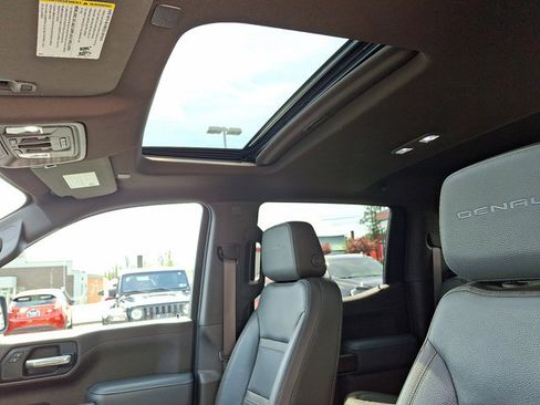 Used 2020 GMC Sierra 1500 Denali w/ Technology Package AWD/4WD image 15