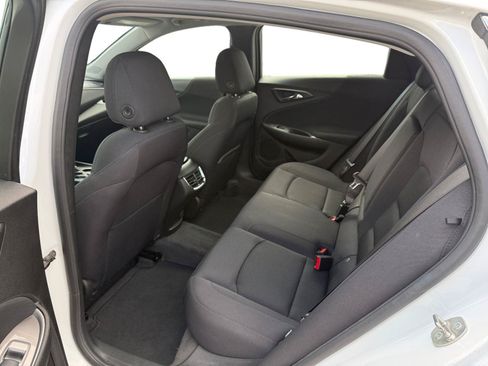 Used 2024 Chevrolet Malibu LT FWD image 19