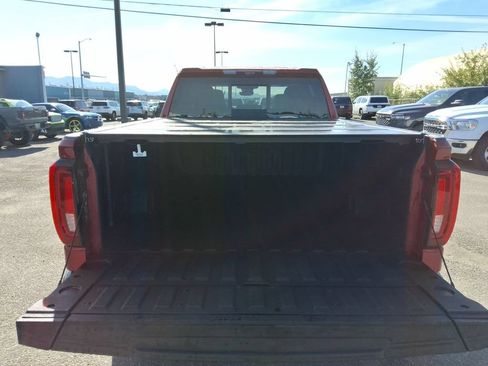 Used 2024 GMC Sierra 1500 Denali w/ Denali Reserve Package AWD/4WD image 11