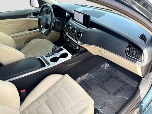 Used 2023 Kia Stinger GT2 image 14