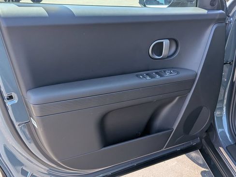 Certified 2026 Hyundai Ioniq 5 SEL RWD image 12