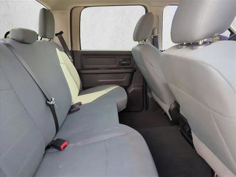 Used 2018 RAM 1500 Express w/ Express Value Package RWD image 22