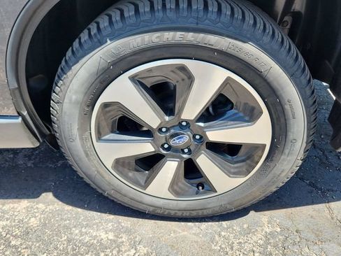 Used 2018 Subaru Forester 2.5i Premium AWD/4WD image 26