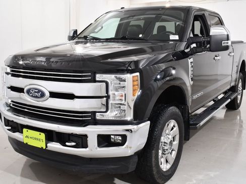 Used 2018 Ford F350 Lariat w/ Lariat Ultimate Package AWD/4WD image 2