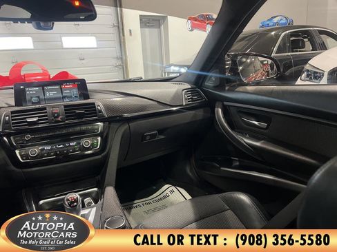 Used 2018 BMW M3 BASE image 21