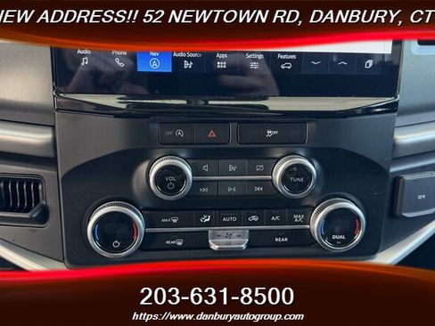 Used 2024 Ford Expedition Max XLT RWD image 19