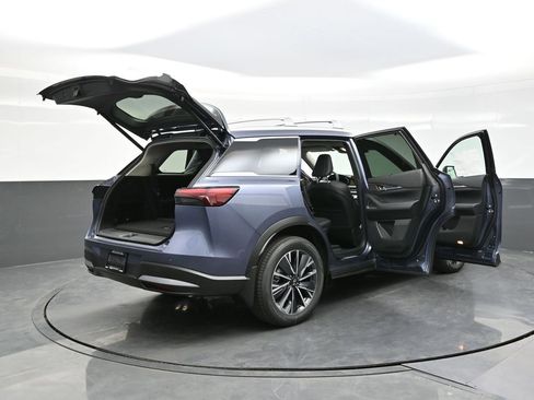 Certified 2026 INFINITI QX60 Luxe w/ Cargo Package AWD/4WD image 40