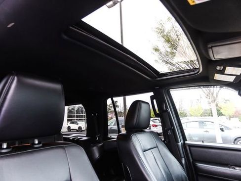 Used 2016 Ford Expedition Limited w/ Equipment Group 301A image 41