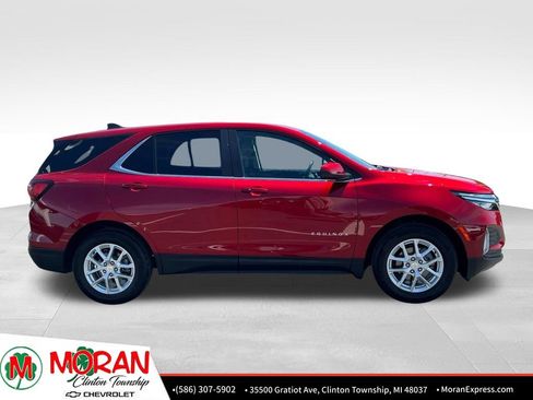 Certified 2024 Chevrolet Equinox LT FWD image 7