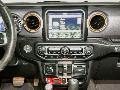 Certified 2023 Jeep Gladiator Mojave w/ LED Lighting Group AWD/4WD image 12