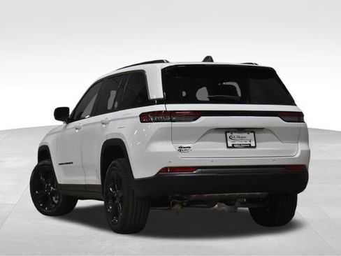 New 2026 Jeep Grand Cherokee Limited w/ Limited Altitude Package image 2