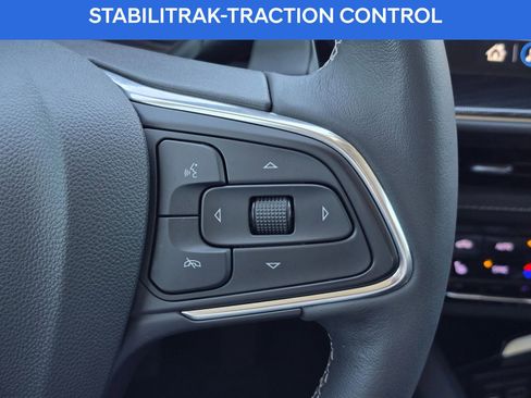 Used 2021 Buick Envision Essence w/ Technology Package I image 29