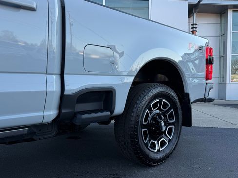 Used 2025 Ford F250 Platinum image 20