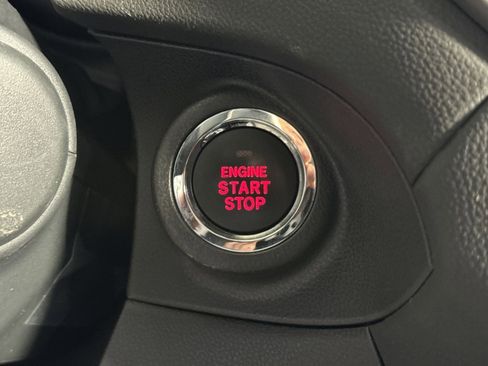 Used 2025 Subaru Ascent Premium image 35