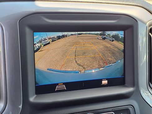 Used 2022 GMC Sierra 1500 Pro w/ Sierra Value Package RWD image 9