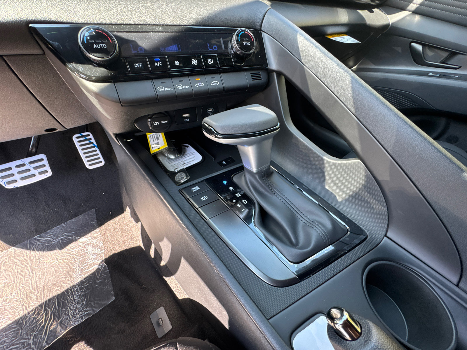 New 2026 Hyundai Kona Limited FWD image 31