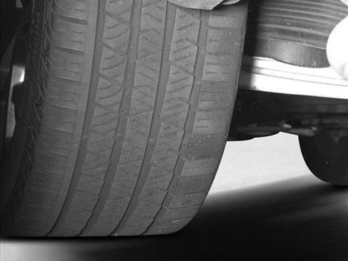 Used 2024 Jeep Grand Cherokee L Summit w/ Advanced Protech Group IV image 14