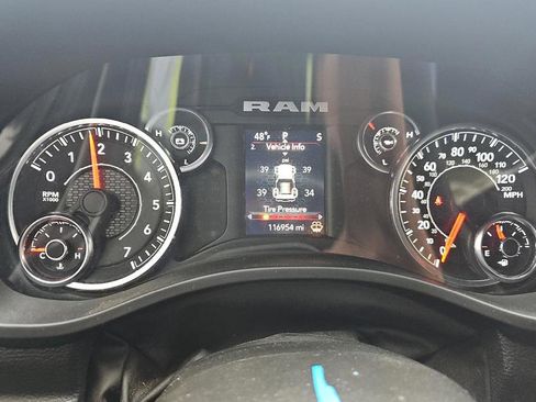 Used 2023 RAM 1500 Big Horn AWD/4WD image 15