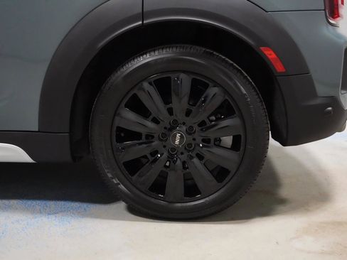 Used 2023 MINI Cooper Countryman S w/ Signature Upholstery Package image 32