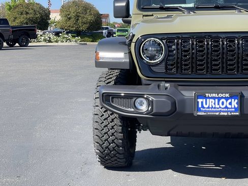 New 2026 Jeep Wrangler Unlimited Sport AWD/4WD image 5