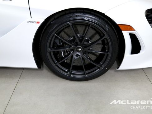 New 2026 McLaren 750S Spider image 27