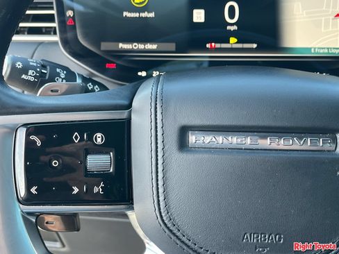 Used 2024 Land Rover Range Rover SE AWD/4WD image 22