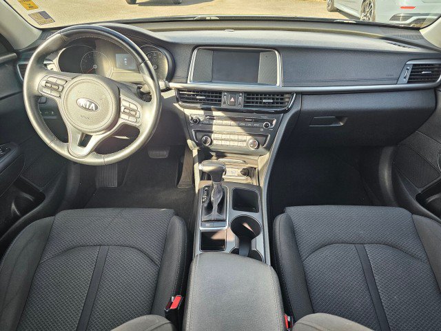 Used 2018 Kia Optima LX FWD image 22