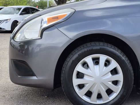 Used 2019 Nissan Versa S Plus FWD image 6