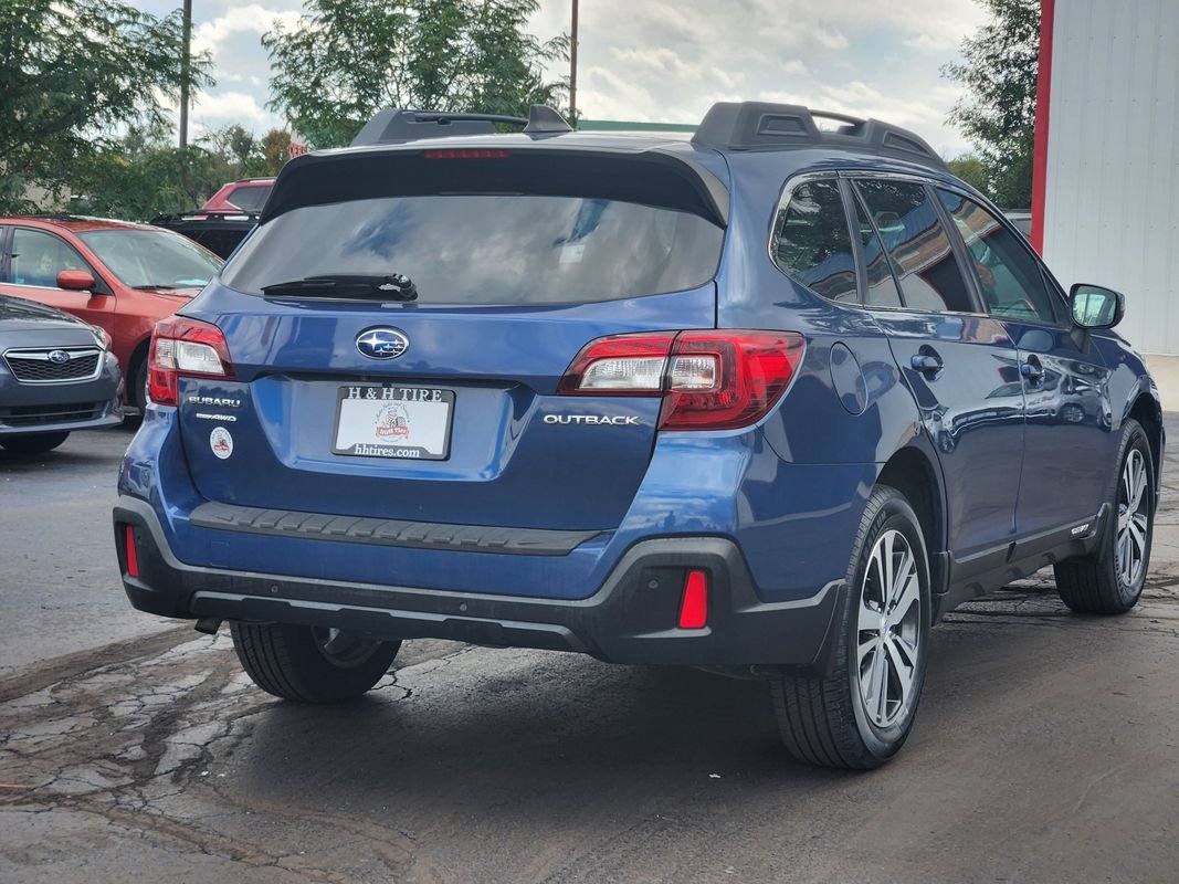 Used 2019 Subaru Outback 2.5i Limited AWD/4WD image 9