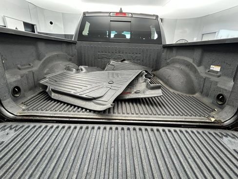Used 2021 RAM 1500 Big Horn AWD/4WD image 29