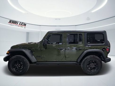 Used 2024 Jeep Wrangler Unlimited Sport AWD/4WD image 6