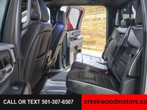 Used 2024 GMC Sierra 2500 AT4X AWD/4WD image 13