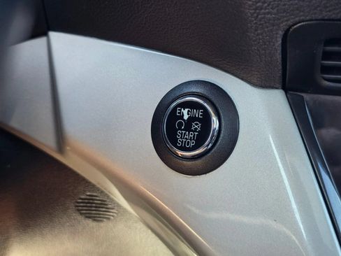 Used 2015 Ford C-MAX Energi SEL w/ Equipment Group 303A FWD image 33